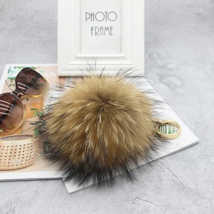 15cm Fluffy Real Raccoon Ball Pom Poms Fur Pompom High Quality Keychain Key Chain Metal Ring Pendant For Women F281_voghion.com