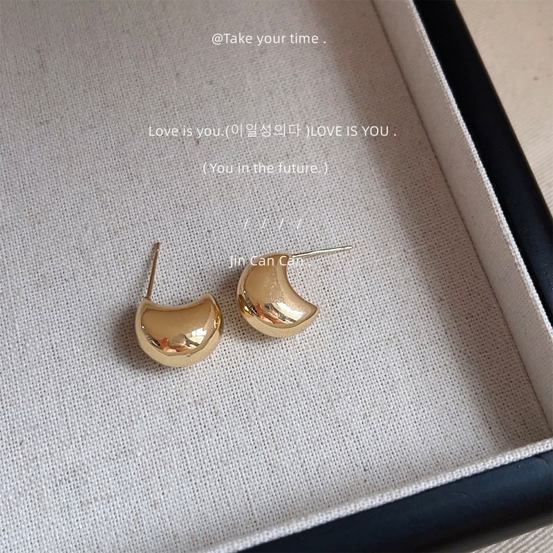 Collection High-End Fashion Commuting Silver Needle Electroplated 14K Simple Geometric Earrings New Studs_voghion.com