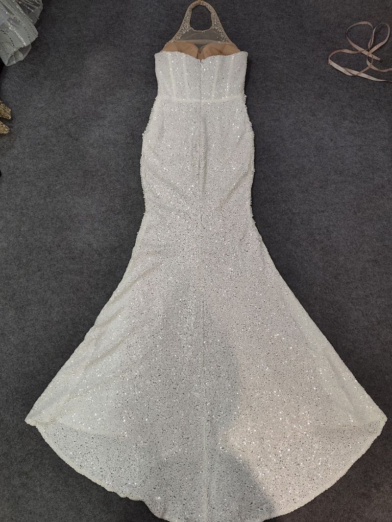 Elegant Beaded Mermaid Evening Gown With Deep V-Neck For Weddings, Parties & Special Occasions_voghion.com