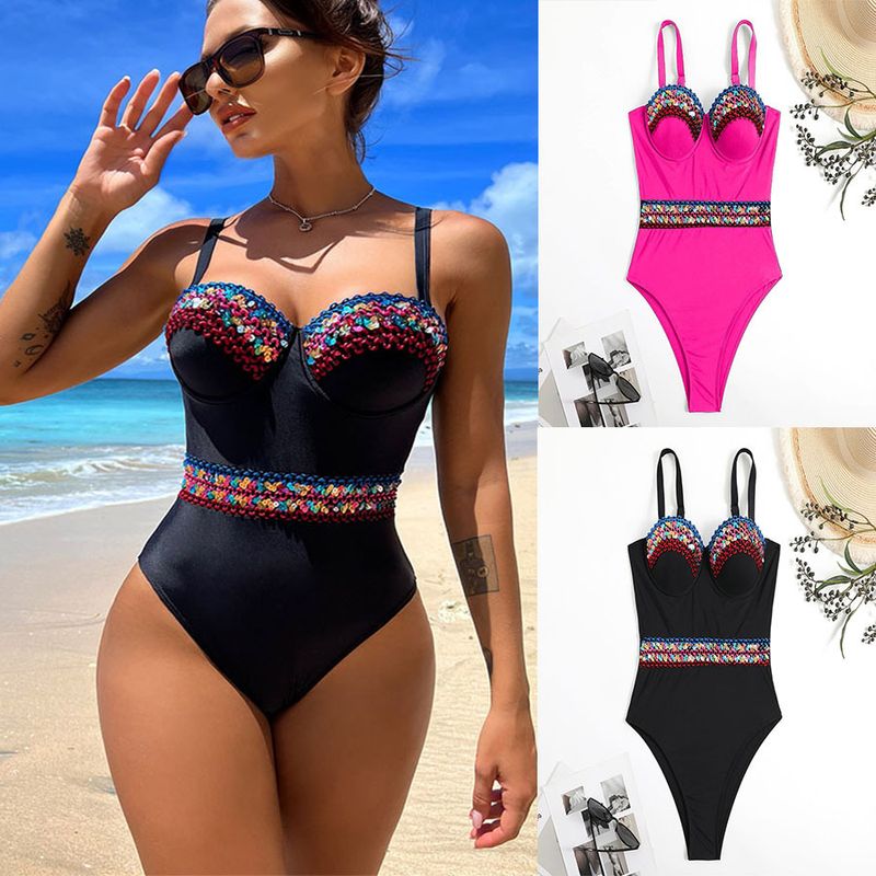 2025 New European And American Bikini Push-up Shoulder Sexy Strapless Waist Backless Swimsuit_voghion.com
