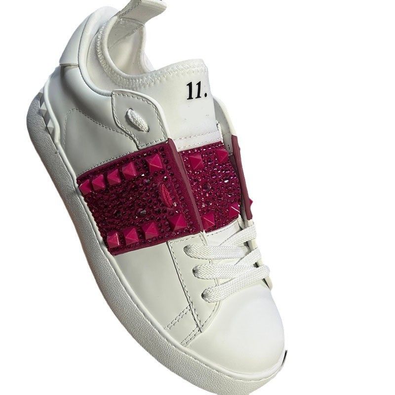 2024 Nuove scarpe da ginnastica V-Home Leisure Sports Rivet bianche in vera pelle, alla moda e alla moda, per uomo e donna_voghion.com