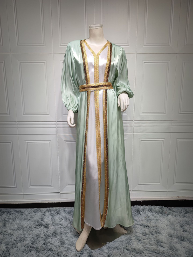Abbigliamento Donna Moda Donna Abito in raso scintillante_voghion.com