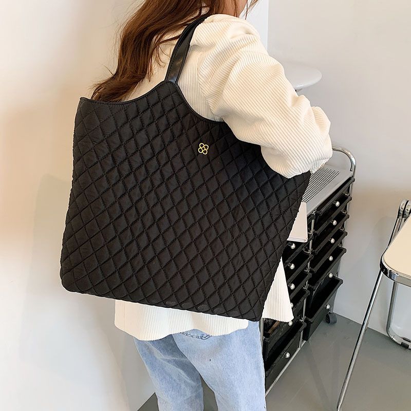 Borsa a tracolla da donna di alta qualità, grande capacità, 2024, nuova, alla moda e alla moda, con texture versatile per i pendolari_voghion.com