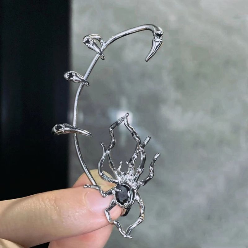 Süße, coole Spinnenmanschette ohne Piercing-Knochen, dunkle Nische, High-End-Feeling, heißes Mädchen, minimalistischer Punk-Ohrclip für Frauen_voghion.com