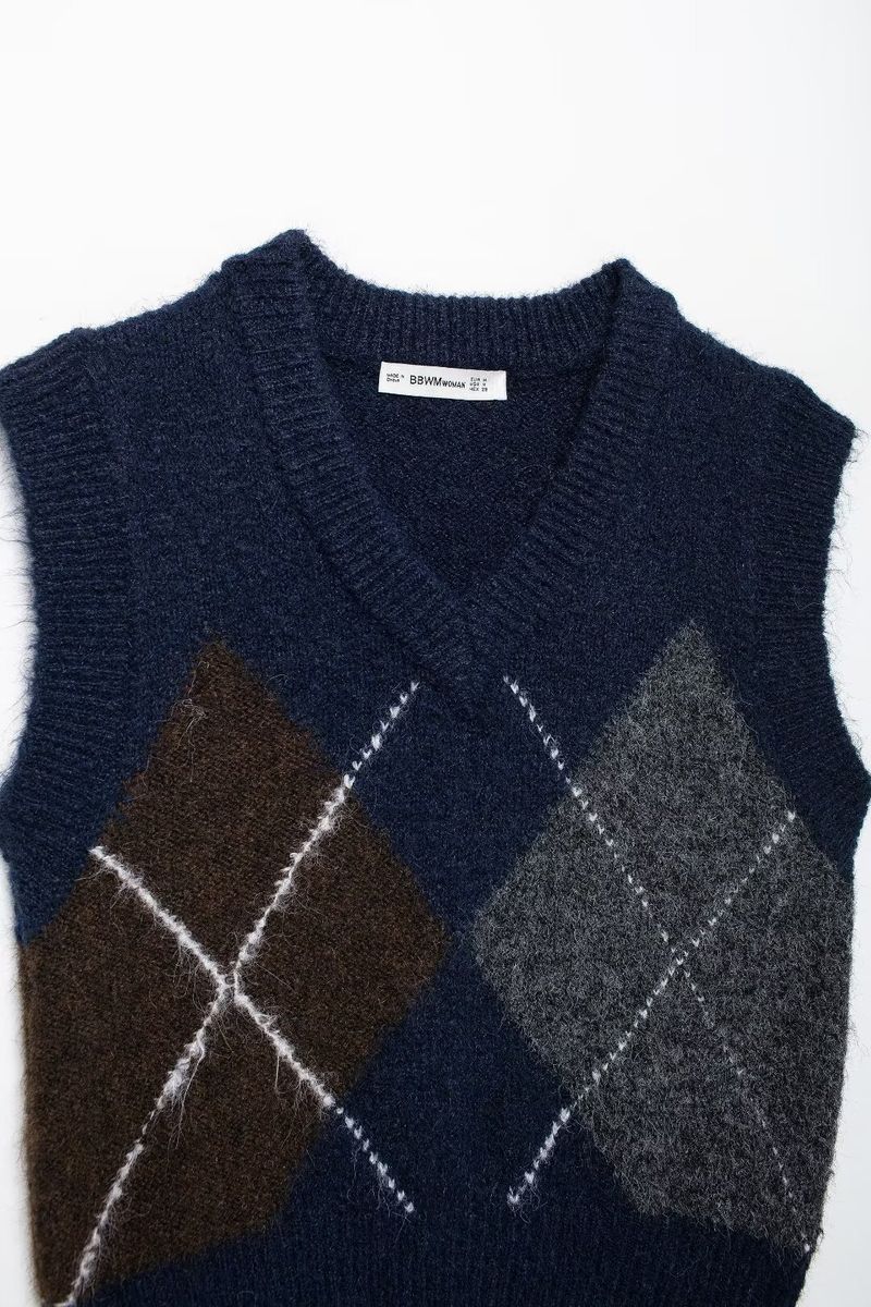 Women's 2024 Autumn/Winter New Diamond Pattern Sleeveless Round Neck Knitted Tank Top_voghion.com