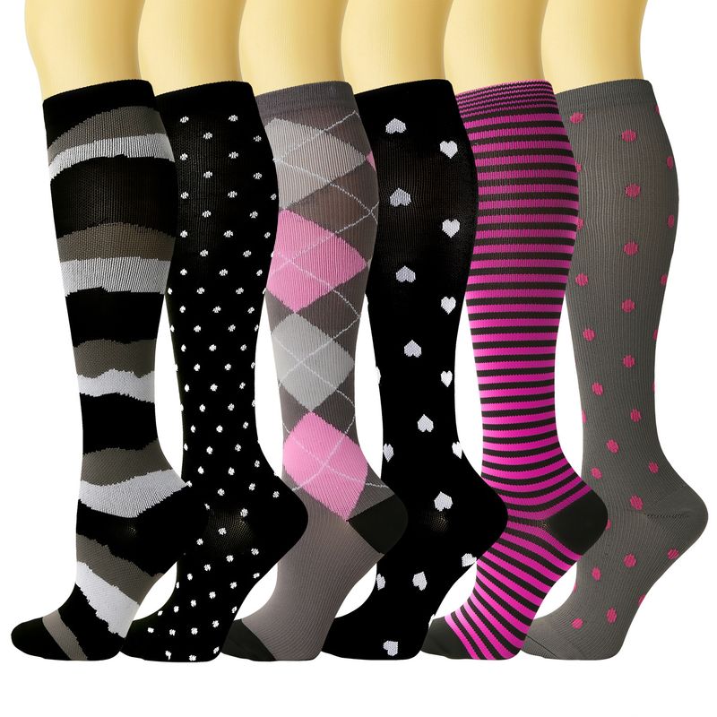 Calcetines de compresión deportivos de verano Calcetines deportivos Calcetines elásticos Medias blancas y negras para hombres y mujeres Calcetines de presión_voghion.com