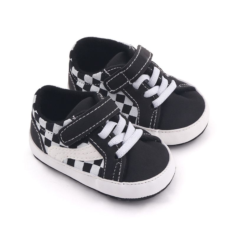 Anne & Çocuk İlkbahar ve sonbahar yeni günlük bebek ayakkabıları satranç tahtası siyah beyaz kareli bebek ayakkabıları yumuşak taban Velcro yürümeye başlayan çocuk ayakkabıları toptan 2658_voghion.com