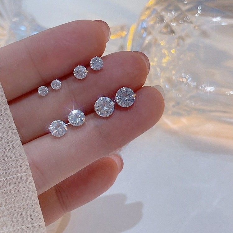 Zilveren naald eenvoudige witte strass bot oorbellen accessoires blote diamant unisex high-end nieuwe oor piercing studs_voghion.com