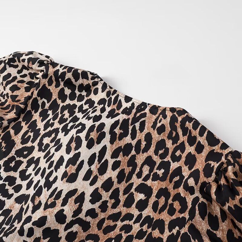 2025 Frühjahr Neue Damenmode Leopard Print Kurzarm Shirt_voghion.com