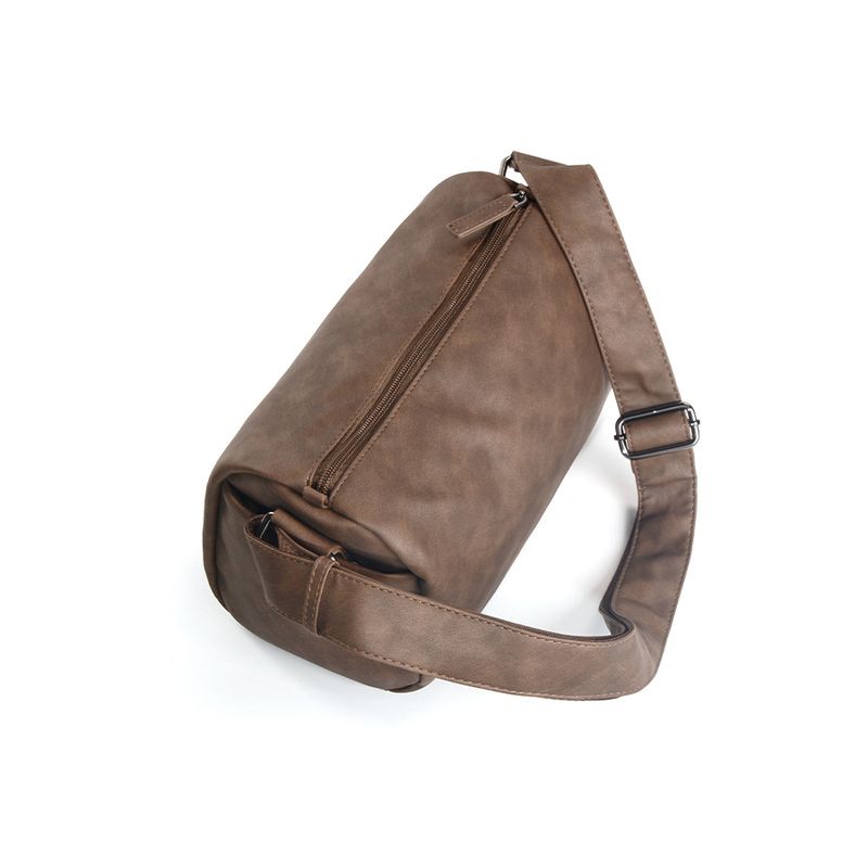 2025 Frühjahr und Sommer Neue Herren Casual Ins Stil Weiche Oberfläche Einfarbig Einzelne Schulter Umhängetasche Modische Vielseitige Tägliche_voghion.com