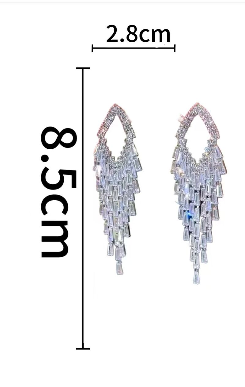 Copper alloy diamond-set waterfall earrings, silver temperament drooping geometric tassel light luxury thin earrings_voghion.com