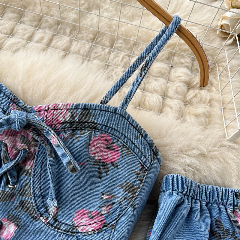 Damenbekleidung Retro-Chic-Anzug für süße Mädchen, schulterfreies Camisole, hoch taillierter Schlitzrock, zweiteiliges Set_voghion.com