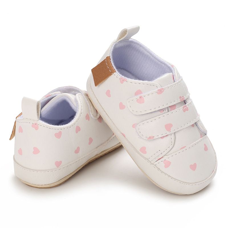 Mère et enfants printemps et automne 0-1 an garçons et filles bébé bambin chaussures amour semelle en caoutchouc bébé chaussures une pièce livraison directe_voghion.com
