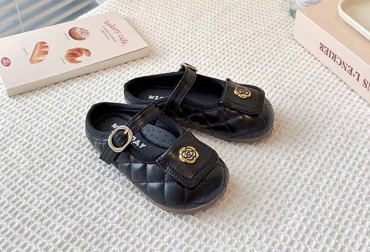 Sandali chiusi per bambini, estate 2025, nuove scarpe da principessa per ragazze, stile coreano Little Chane, suola morbida, cinturino singolo_voghion.com