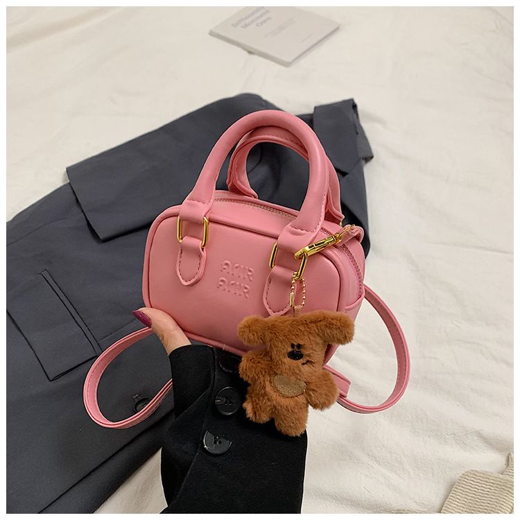 Bowlingtasche für Kinder mit süßem Bärenanhänger – Stilvolle Mini-Schultertasche für Jungen und Mädchen, Umhängetasche_voghion.com