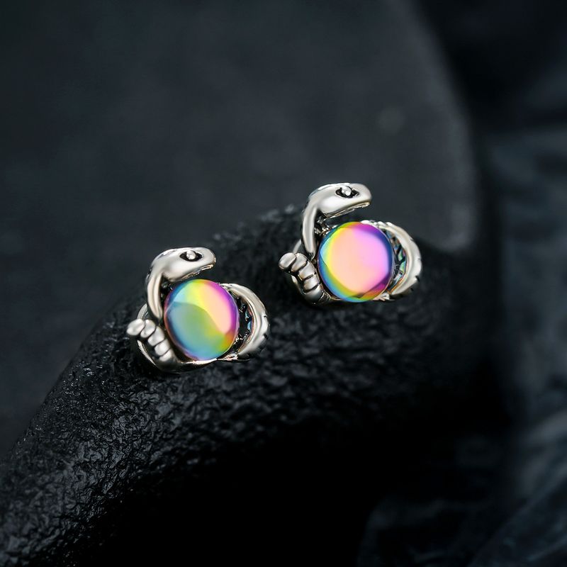 Clip Earrings Medusa's Eye Ear Clip Men's Set Fashionable Personality Non Pierced Ears Snake Earrings Combination Women's Magnetic Jewelry_voghion.com