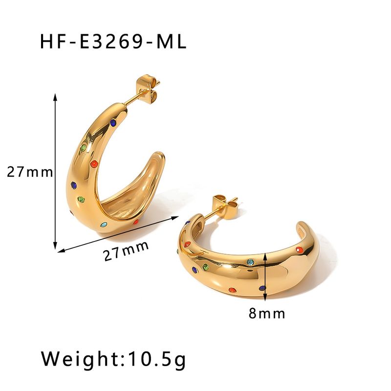Emerald Heart-Shaped Zirconia Titanium Steel High-End Elegant Simple Women's Earrings_voghion.com