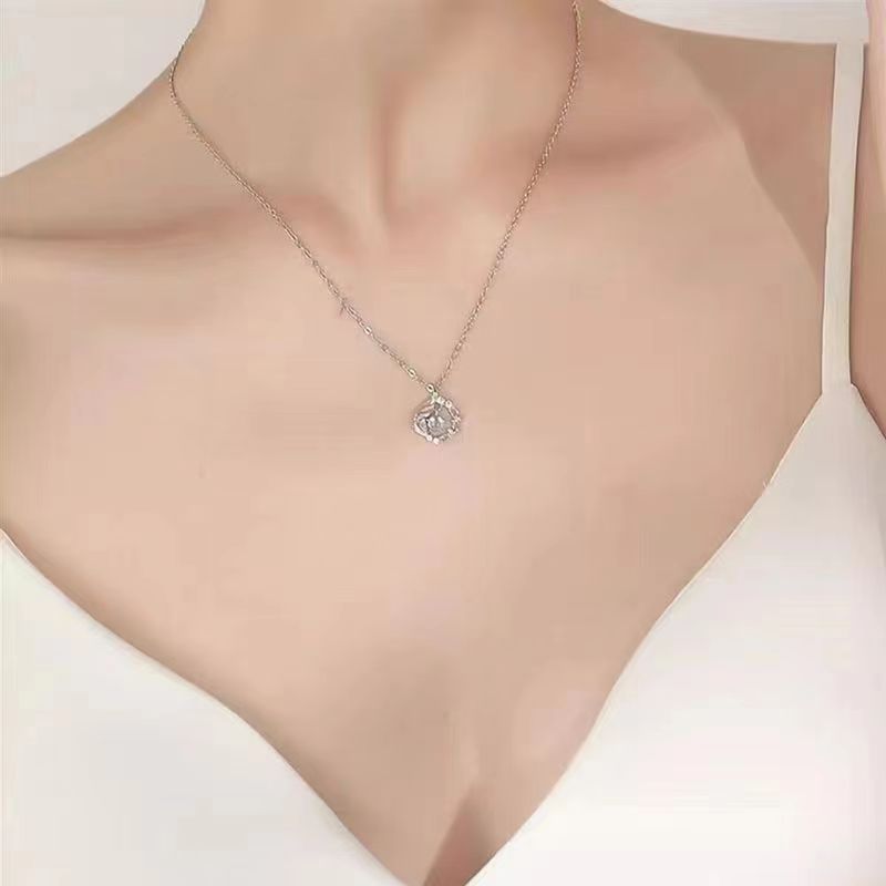 Nieuw2024 High-end veelzijdige blauwe eucalyptus vogel ketting voor vrouwen, veelzijdige dopamine, lichte luxe, niche design_voghion.com