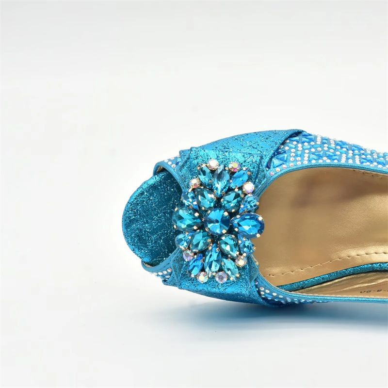 Skotaske med diamantpressetilbehør blomsterspænde højhælede sandaler Mode banket bryllupsfest_voghion.com