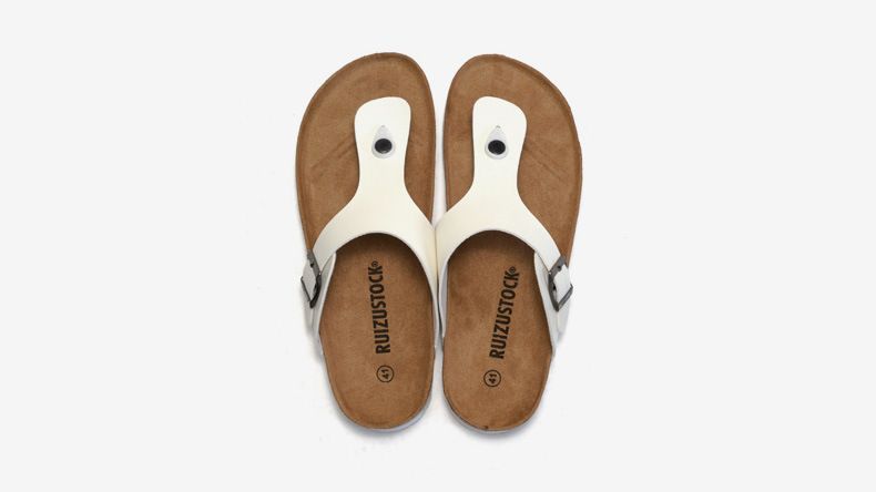 SHLIANG Brand Design Spring Summer Men's Soft Wood Slippers Fashion Flip Flops Beach Shoes Water Squeeze Cool Sandals Y0558_voghion.com