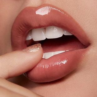 spiegelglas lipglazuur lipgloss hydraterende lipgloss_voghion.com