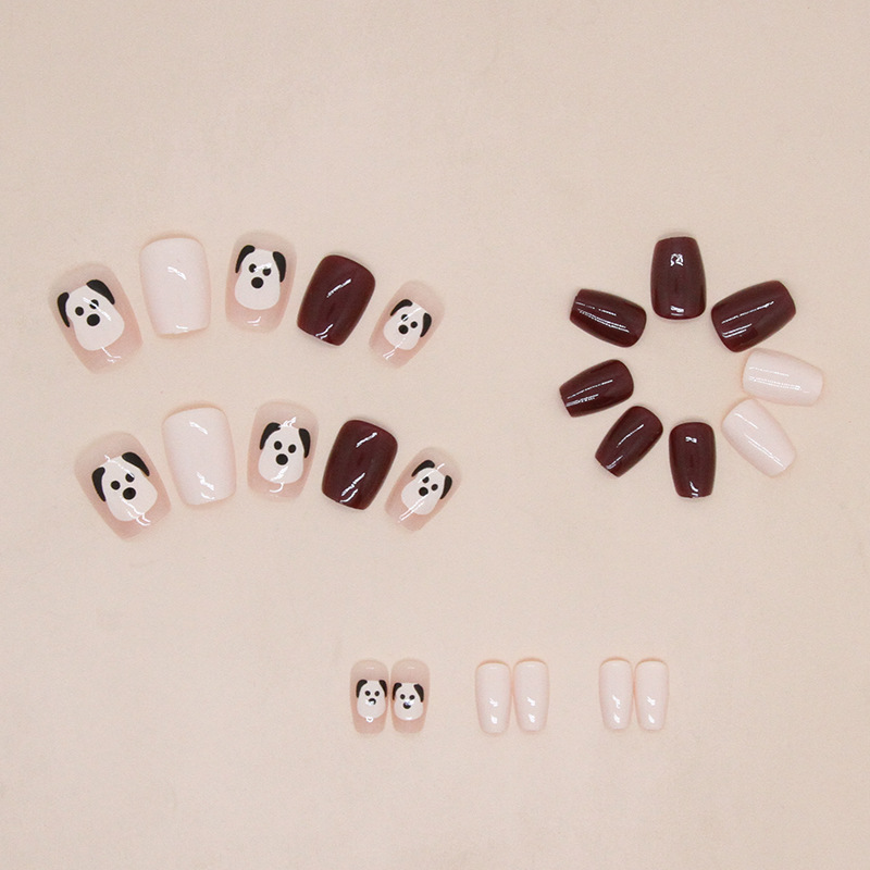 Cute Dog Wearing in Autumn and Winter, Detachable Patch, Wine Red False Nail, Short Trapezoidal Nail Patch_voghion.com
