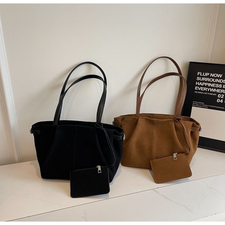 Korean niche tuet frosted suede leather large capacity tote popular hand-held shoulder bag, HOBO underarm women's bag_voghion.com