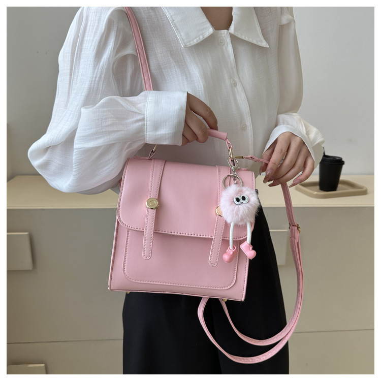 Sac à dos rétro pour femmes, sac à bandoulière avec pendentif à la mode, décontracté et Simple, nouvelle collection 2023, offre spéciale_voghion.com