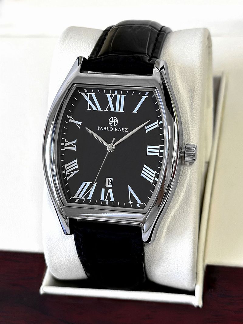 Herrenuhren Persönlichkeitsuhr Quadratische Platte Wasserdichter Gürtel Weinfassuhr Einfache Lässige Temperament Herrenuhr_voghion.com