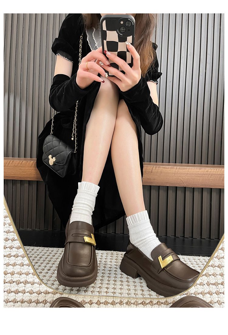 Quadratische kleine Lederschuhe für Damen, neue Freizeitschuhe im britischen Stil mit dickem Absatz und einzelnem Kick, vielseitig_voghion.com