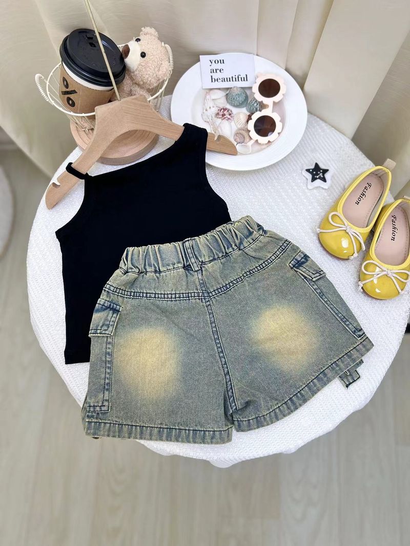 Kid's Clothing 2025 Summer New Fashionable Girls Stitching Printed Vest Plus Heavy Denim Shorts_voghion.com