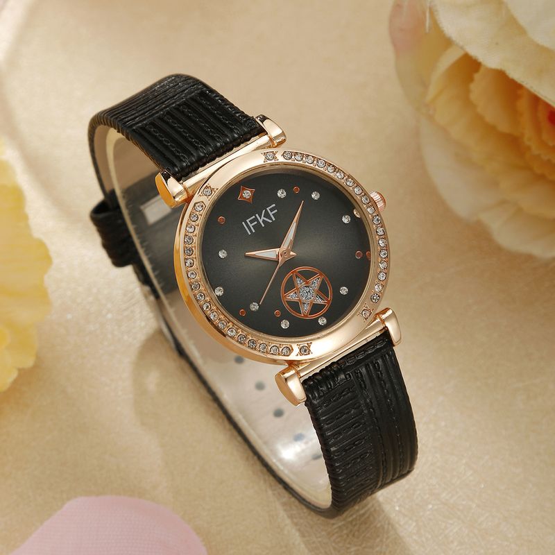 osebnost preprost vložek komplet zapestnic modna niša prosti čas temperament ženska kvarčna ura s pasom_voghion.com