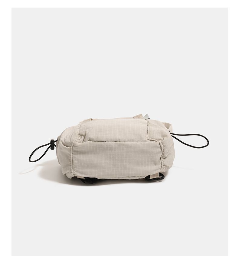 Zomer Nieuwe Mode Eenvoudige Effen Kleur Lichtgewicht Compacte Waterdichte Borsttas Enkele Schouder Crossbody_voghion.com