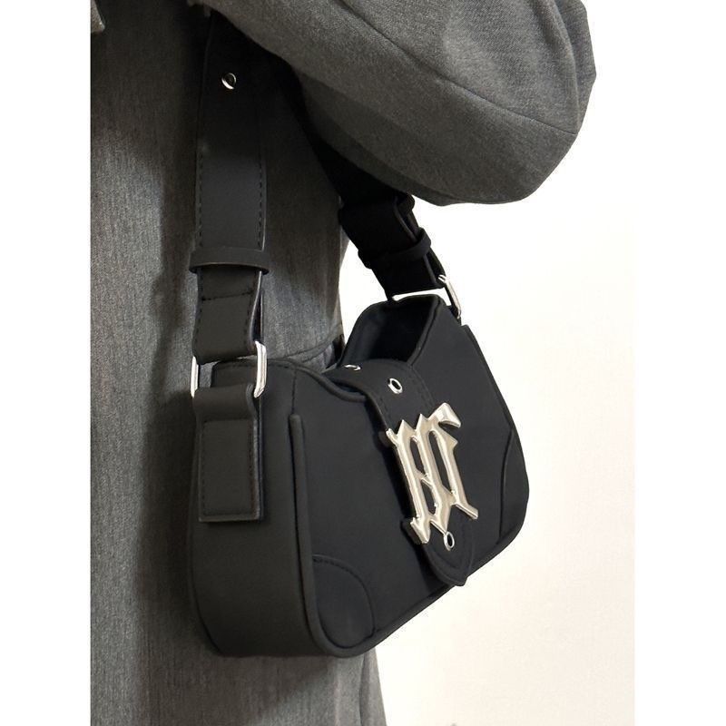 Bolsos de mujer Bolso de mano de segunda mano para mujer otoño e invierno 2024 nuevo estilo retro esmerilado bolso de mano baguette bolso de mensajero versátil_voghion.com