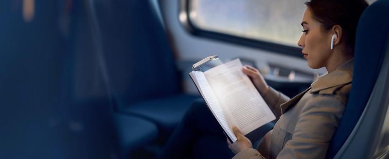 Luce di lettura con ricarica USB diretta, luce segnalibro portatile regolabile con clip_voghion.com