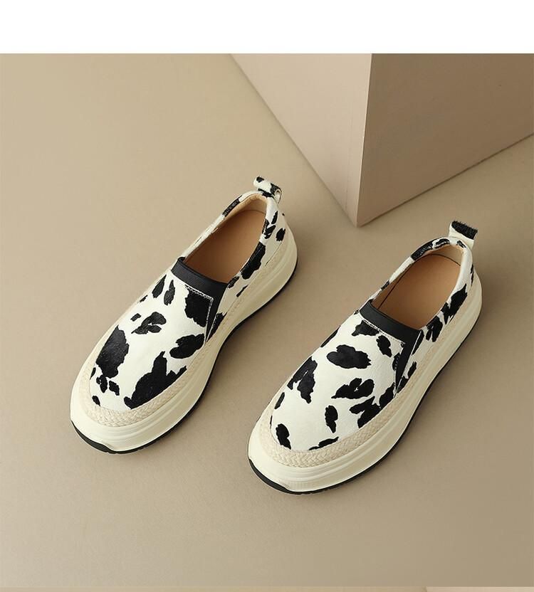 2025 Primavera Nuovo Spessore Color Block Testa Rotonda Antiscivolo Versatile Casual Panna Panna Fondo Pigro Un Passo Singolo Donna_voghion.com