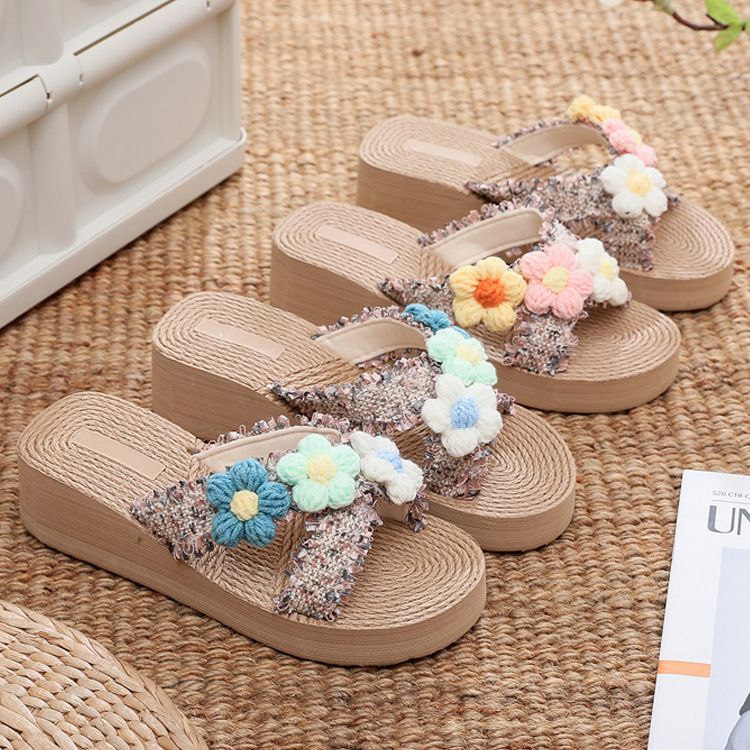 Γυναικείες παντόφλες, σανδάλια, με χοντρή σόλα και Xishuangbanna, από λινό ύφασμα με σταυρωτό λουράκι και υφαντό γρασίδι._voghion.com