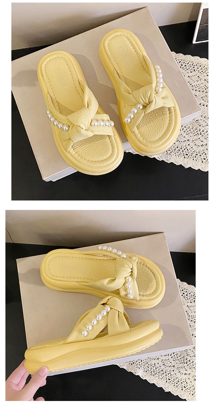French Style Nicole Outdoor Non-slip Thick Bottom Women's Slippers 2025 Summer New Fashion Pearls Casual Sandals_voghion.com
