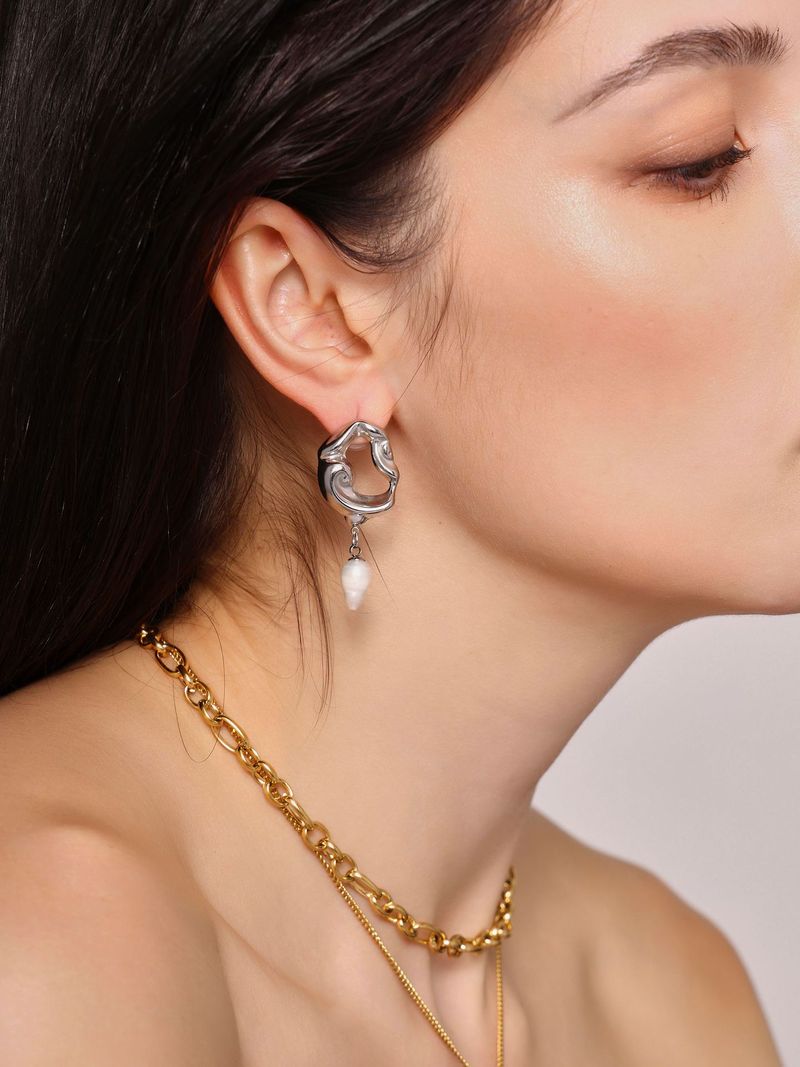 Women's Jewelry Elegant French Hollow Lava Irregular Drop Earrings With Freshwater Pearl For Women_voghion.com