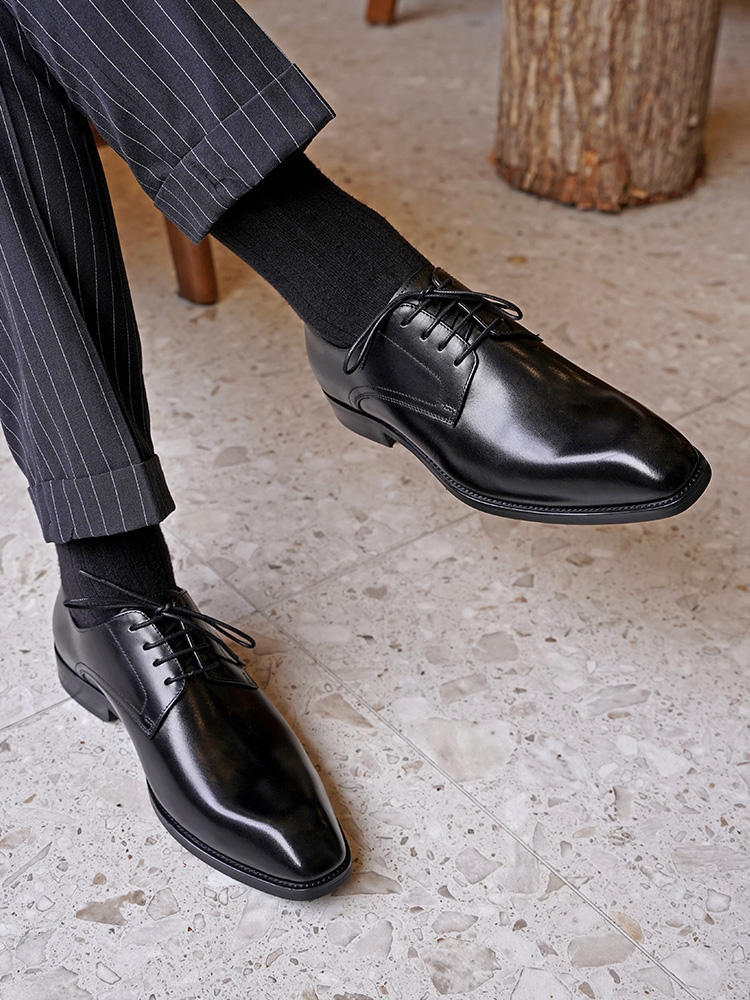 Miesten Naisten Loaferit Synteettinen Nahka Kiiltonahka Slip-On Mukavat Iltajalkineet Jalkineet_voghion.com