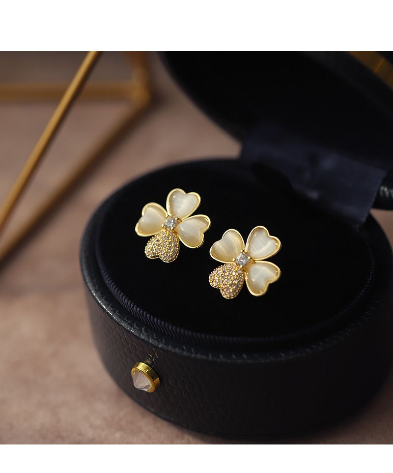 Women's accessories Diamond set simple temperament design sense trend earrings earrings_voghion.com