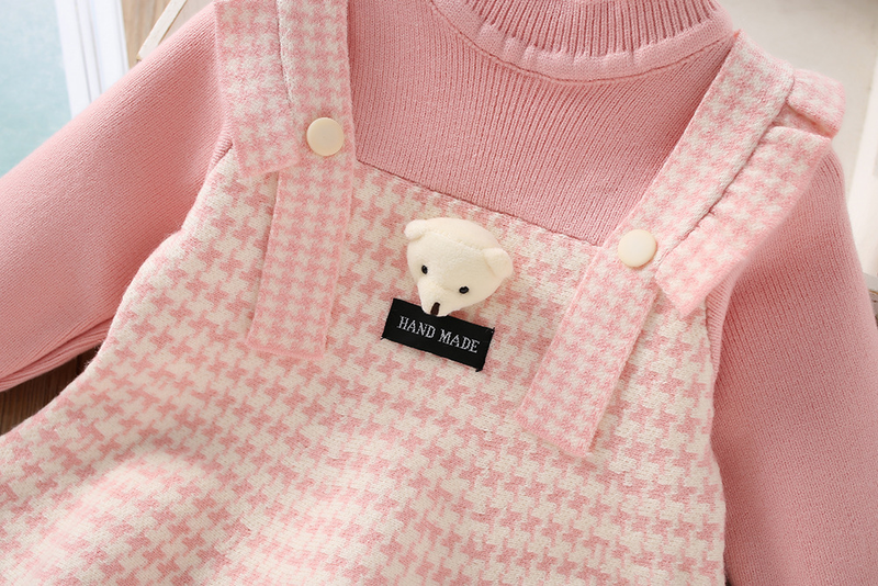 Camisola de lana de estilo occidental para niña, vestido de princesa tejido de dos piezas falso con dibujos animados, otoño/invierno 2023_voghion.com