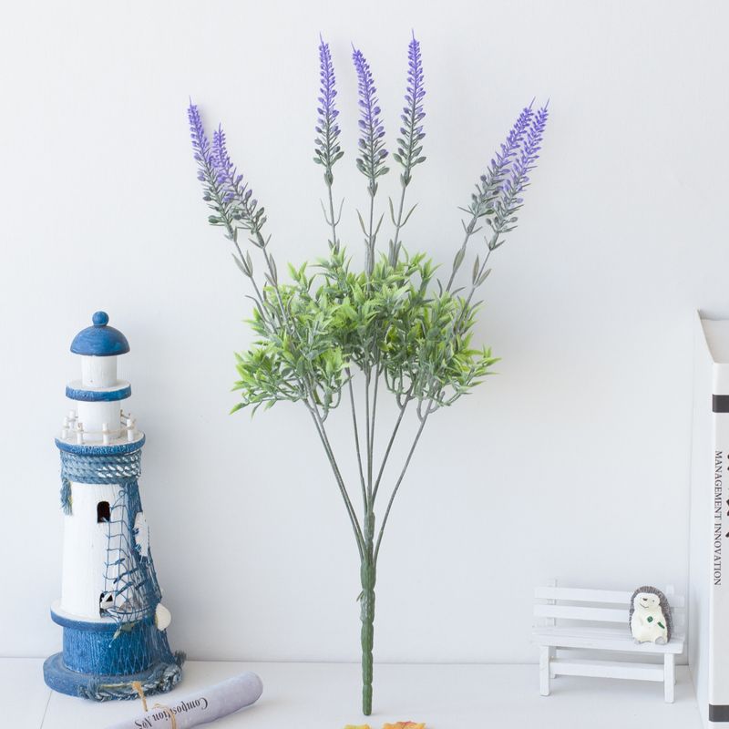 Simulazione di un bouquet di lavanda piantato con i capelli Progetto di rinverdimento della scena Simulazione di piante verdi Stile pastorale Piante artificiali morbide_voghion.com