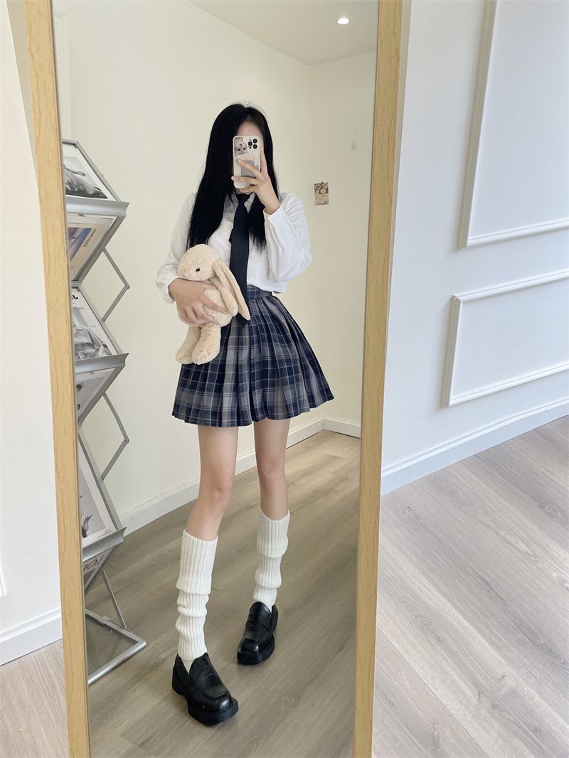 White Slouch For Women, Autumn And Winter Knitted Long Tube JK Calf Socks, Lolita Leg Warmers, Cute Trendy Socks_voghion.com