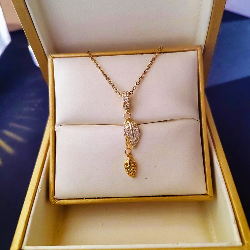 Women's necklaces Taigang necklace for women 2023 new trendy Internet celebrity popular clavicle chain simple temperament high-end pendant_voghion.com