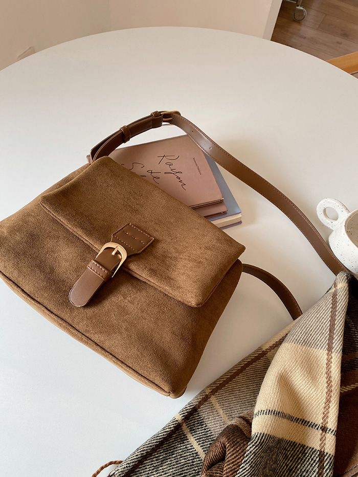 Korean Version Of Ms. 2025 New Temperament Suede Shoulder Square Crossbody Bag_voghion.com