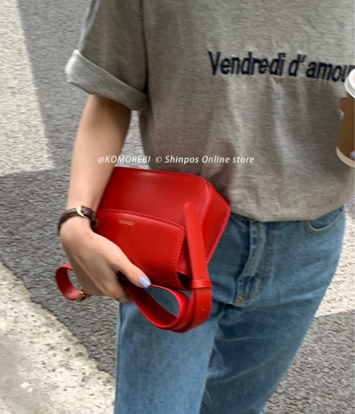 Generally Boring Monroe Original Niche Design Diagonally Across Japanese And Korean red wedding high-end small handbags for newlyweds_voghion.com