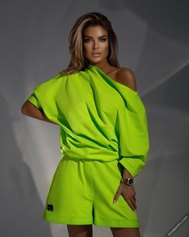 Women's Fashion Trendy Sweatshirt And Pants Off-Shoulder Loose Two-Piece Set 2022 New Style_voghion.com