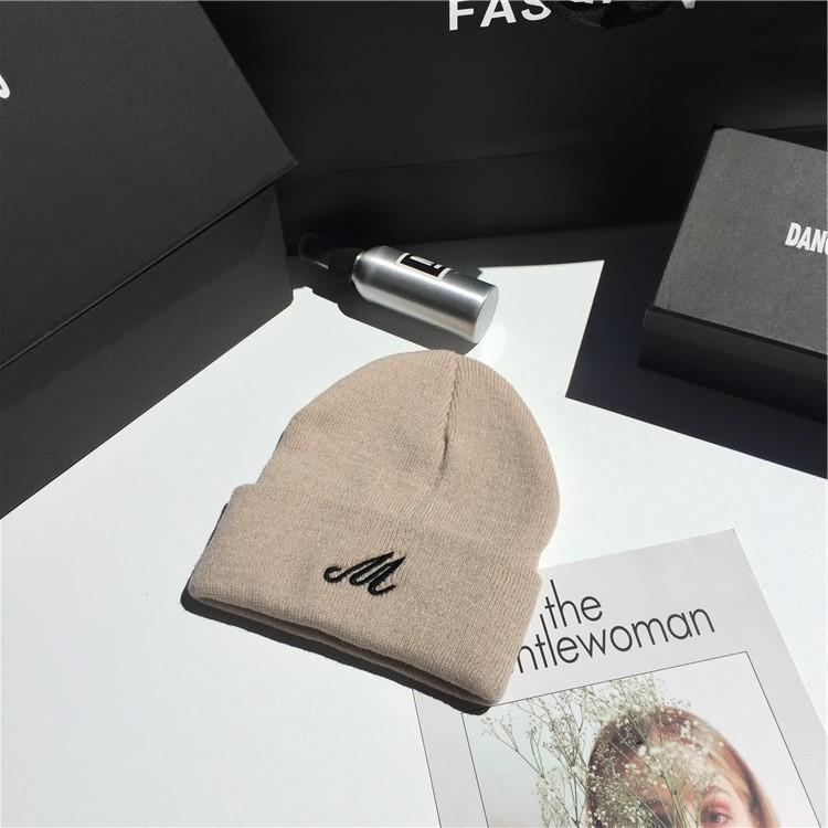 Hut Männer und Frauen trendige Herbst und Winter ins einfarbige Strickmütze Paar All-Match warme Wollmütze Student Street Cold Hat_voghion.com