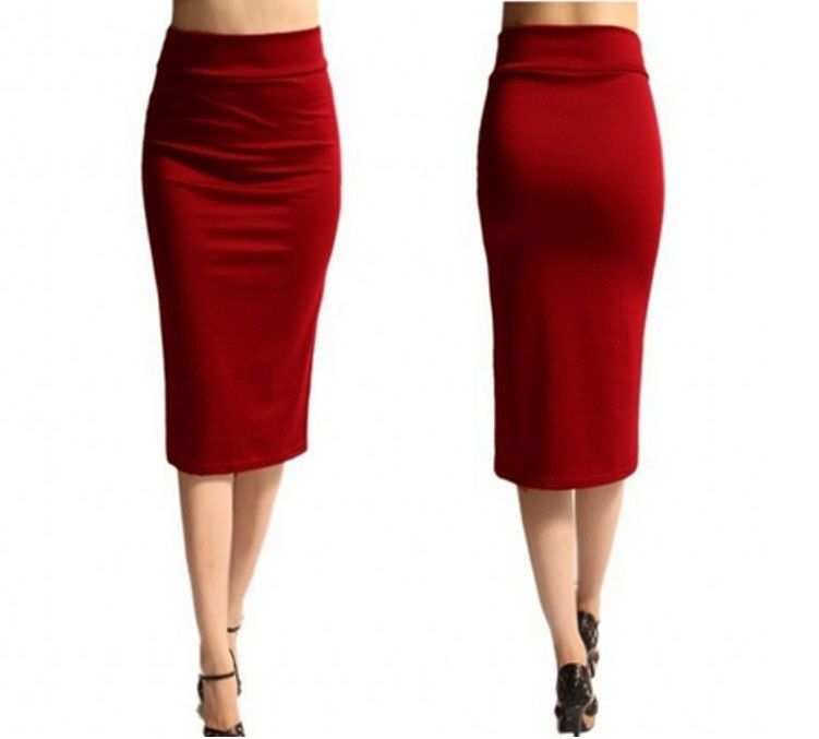 Nyári kényelmes és szexi közepesen rövid, karcsúsító megjelenésű, csípőt körülölelő féltestű ceruzaszoknya, egylépcsős_voghion.com